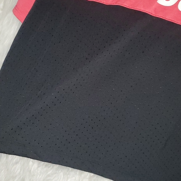 3/$20 Nike Crop Top - Picture 3 of 5